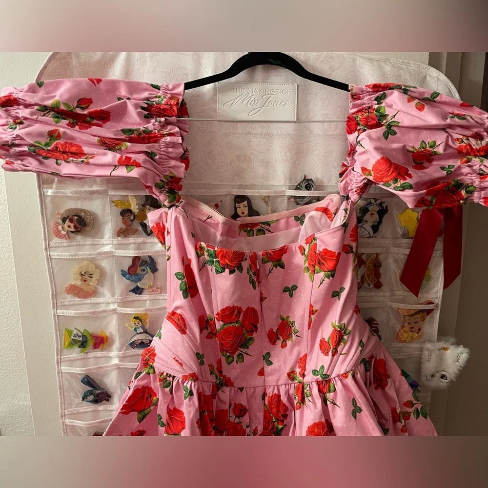 SUGAR THRILLZ HOLDING COURT CORSET DRESS - PINK - Picture 5 of 10